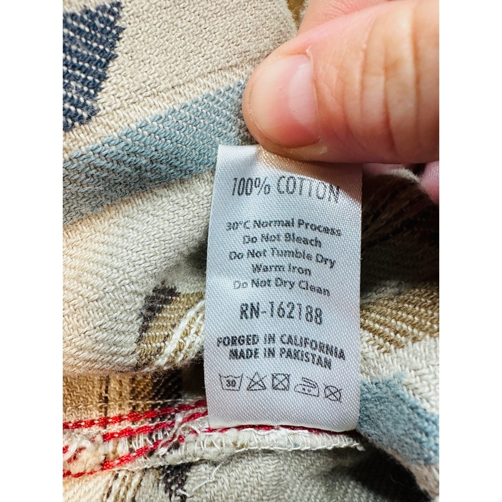 Iron and Resin Flannel Shirt Men Medium Tan Southwestern Aztec Pattern Cotton - Picture 8 of 9